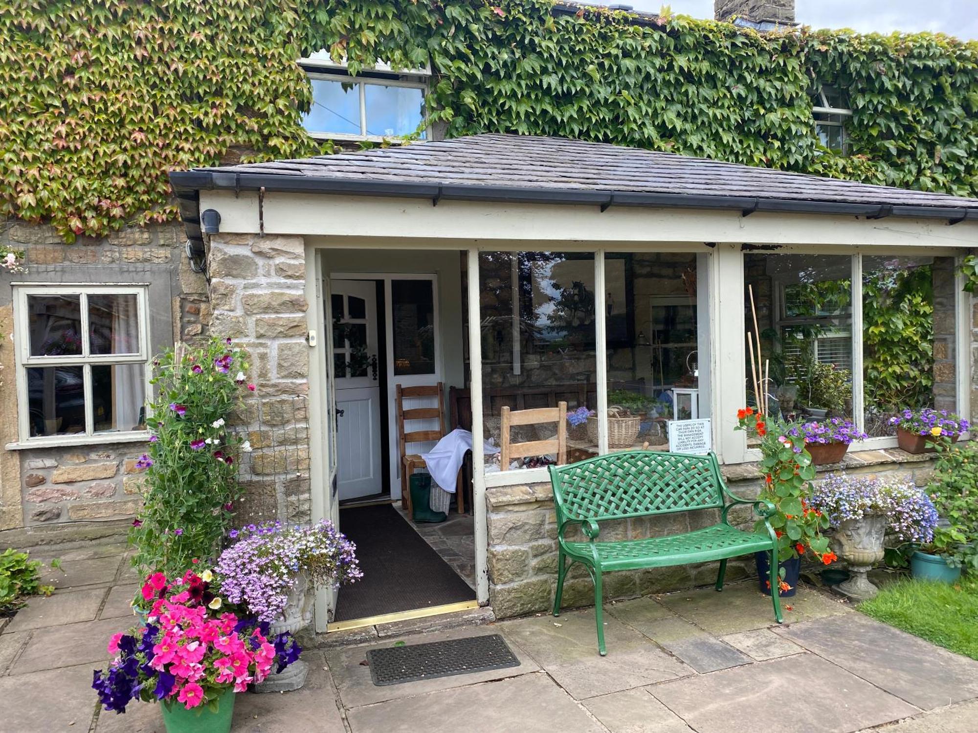 Chapel Cottage Clitheroe Road Waddington  Exterior photo
